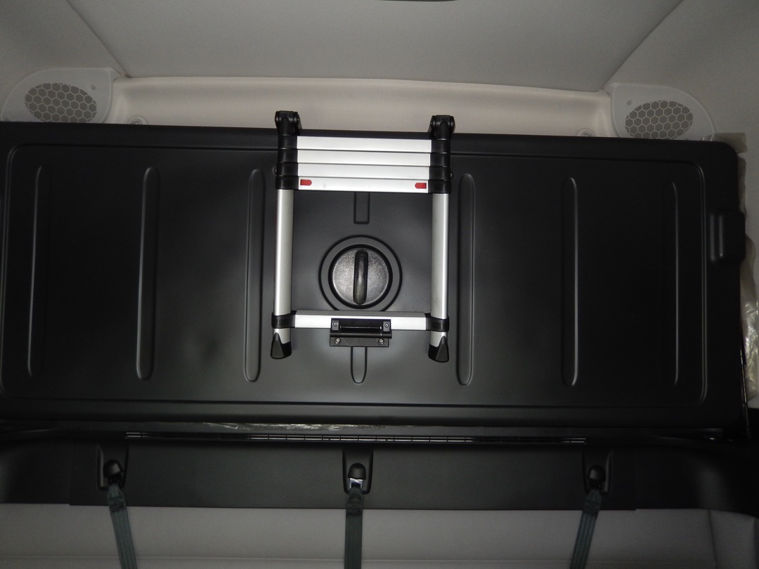 2019 FREIGHTLINER CASCADIA - Image 30